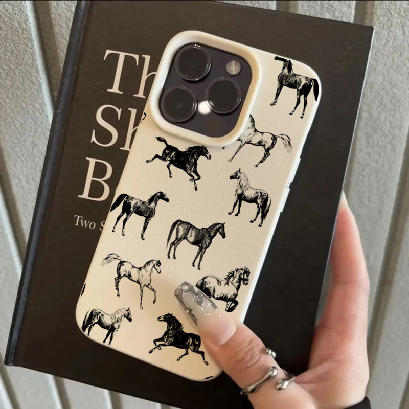 リアルな馬の頭と牛の動物柄のスマホケース iPhone 17 - Phone Cases Horse のレビューと価格